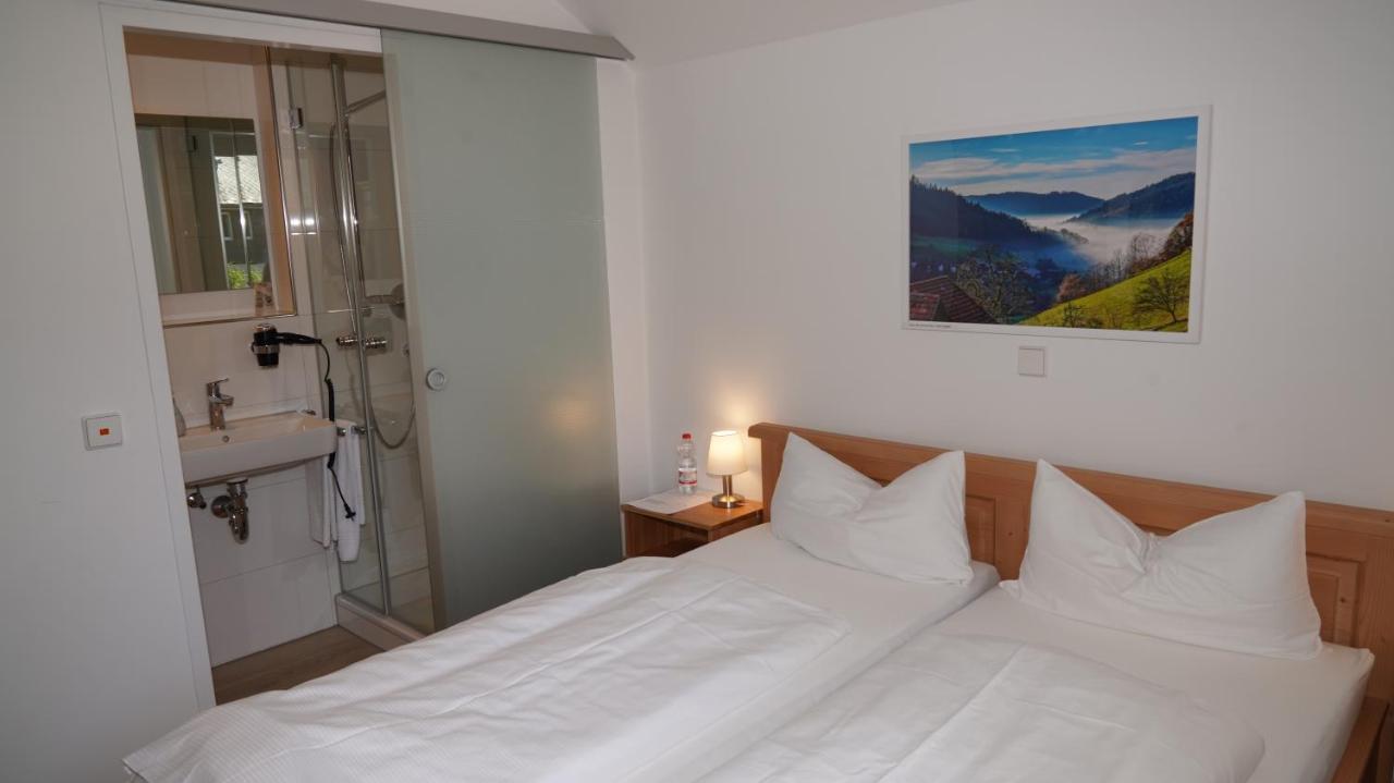Gasthof Lafette Hinterzarten Ngoại thất bức ảnh